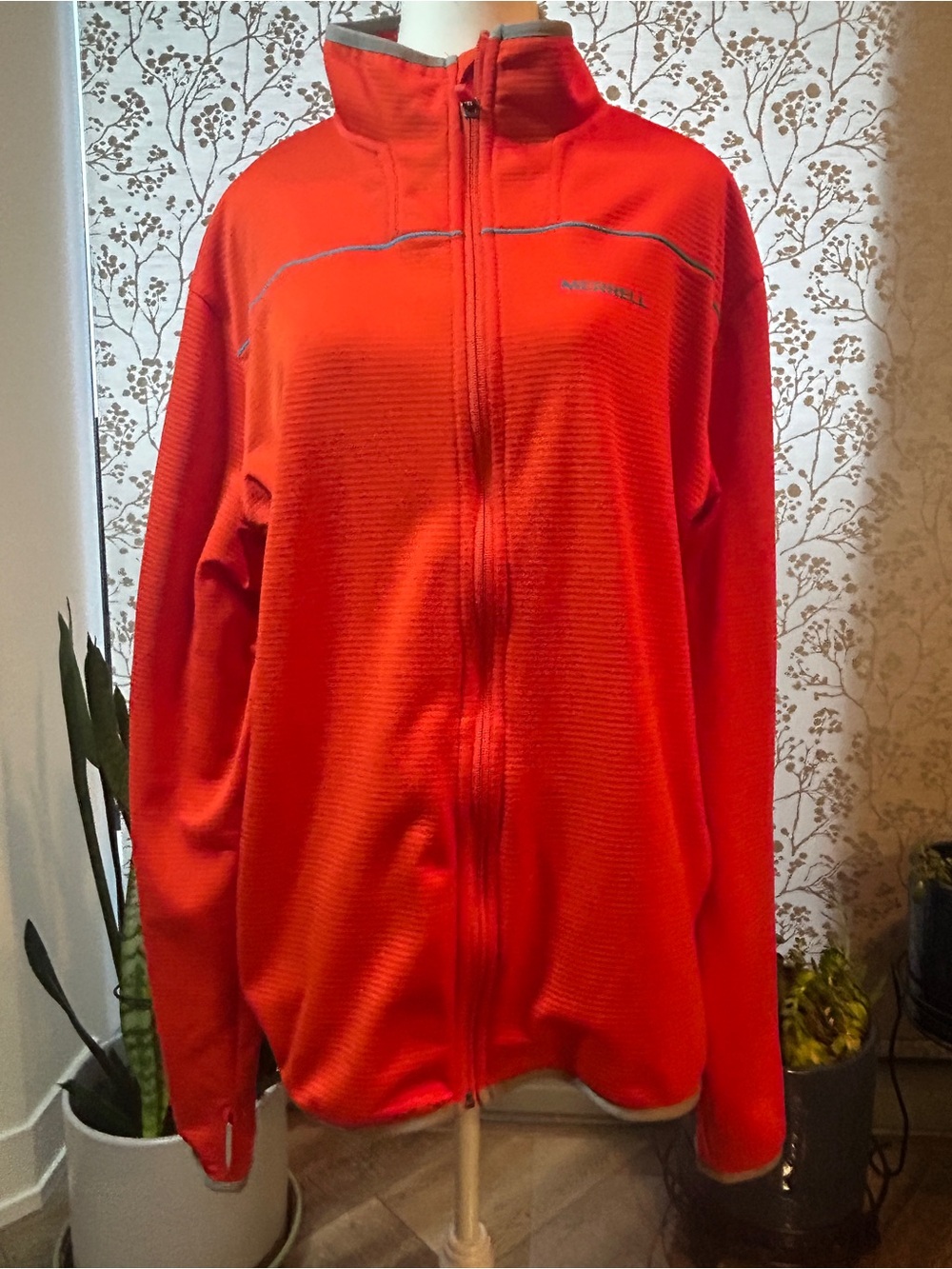 Merrell Men’s Goetx Orange jacket (nwot)